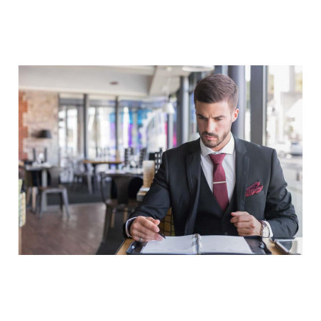 Cravate en soie bordeaux "La Grand Cru"